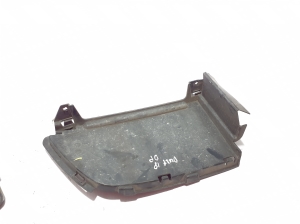   Other front bumper part  - 601989794R 