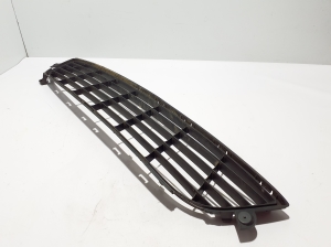Dacia Dokker (2017–2026) Front bumper lower grille 622547542R - 3