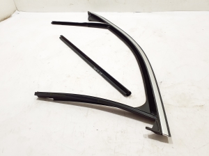 Mercedes Benz GLC-Class 253 (2015–2019) Front door rubber seal A2537257300 - 2