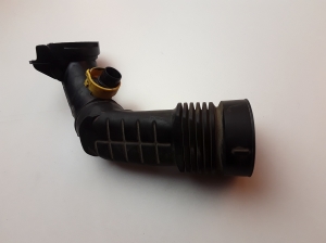 Peugeot Partner II (2008–2018) Caurule 980102178000 - 3
