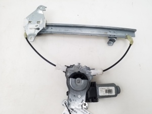 Fensterheber der hinteren Seitentür und seine Teile - 402190A