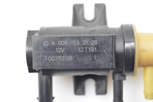 Mercedes Benz C-Class 204 (2007–2014) Magnetventil A0091533128 - 2