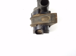 Porsche Cayenne (2010–2017) Auxiliary water pump 7P5819610C - 2
