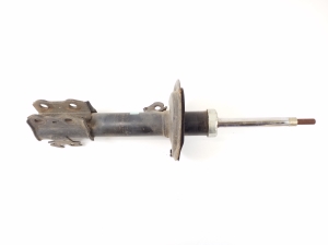 Stoßdämpfer vorne - 485200D330