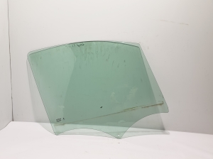 Front door glass - 803009995R