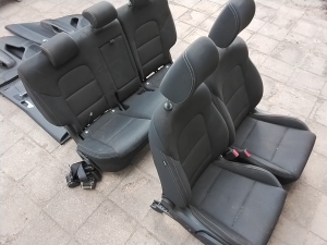 Interior and its parts - 88400F1ZG1F1K