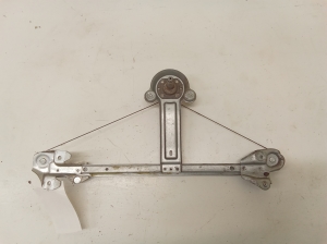 Rear side door window regulator and its parts - 13100420
