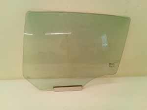 Rear side door glass - 1497