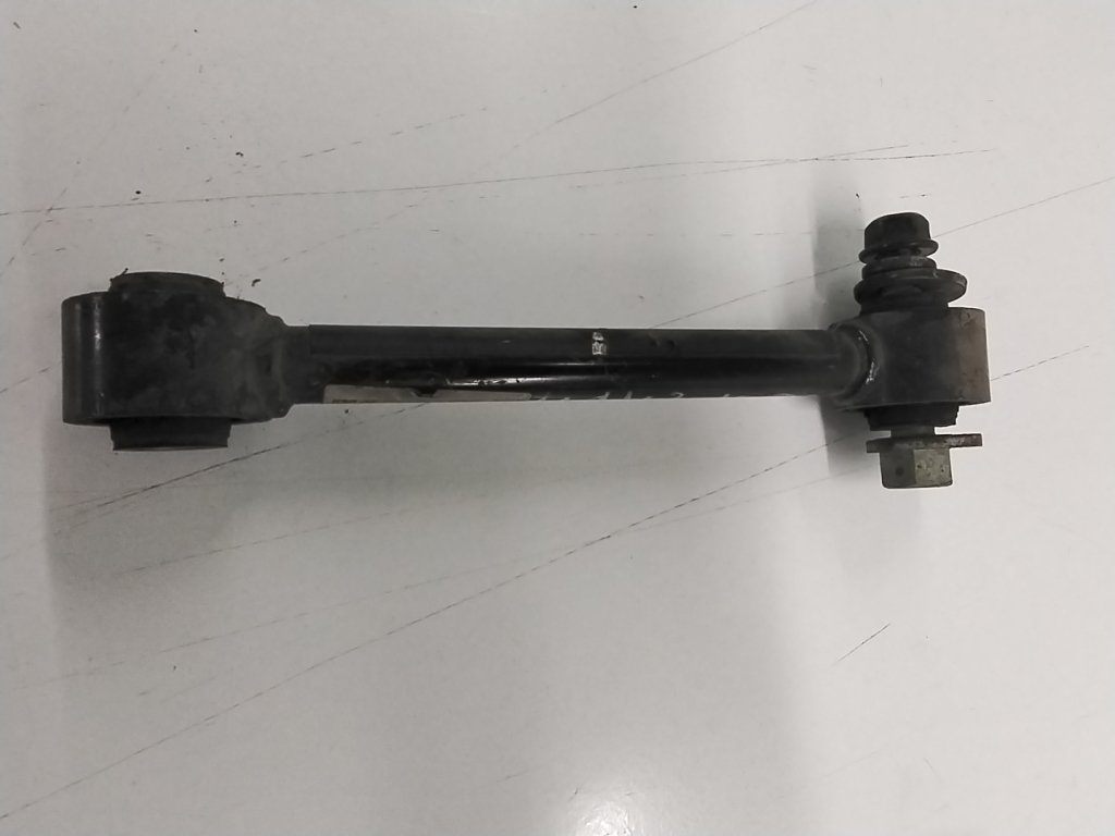 Kia Sportage (2016–2021) Querlenker hinten 55250D7000 Kia Sportage (2016–2021) Querlenker hinten 55250D7000