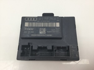 AUDI A6 C6 (2004–2011) Boîtier de commande des portes arrière 4F0959794A