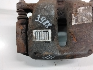 Peugeot 2008 (2013–2026) Front brake caliper 9677584780 - 3