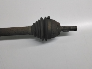 Peugeot 2008 (2013–2026) Antriebswelle vorne und ihre Teile 9684135380 - 3