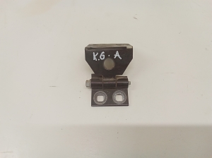 Rear side door lower hinge