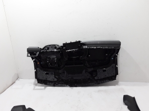 RENAULT Kangoo III (2021–2026) Armatuurlaud 681009559R - 2