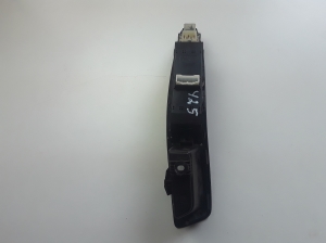 Hyundai ix35 (2009–2015) Front door glass switch 82731C8010 - 4
