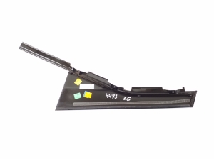 Porsche Cayenne (2010–2017) Rear side door molding 7P5853590 - 2