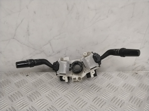 Switch and its parts - 55208UR82