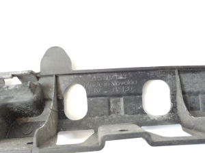 Porsche Cayenne (2010–2017) Rear bumper bracket 7P5807863 - 2