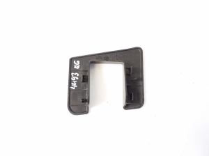 Porsche Cayenne (2010–2017) Trunk lid hinge trim 7P5867628A - 2