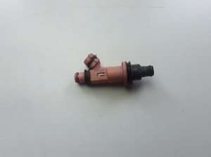 Fuel injector - 2325050030