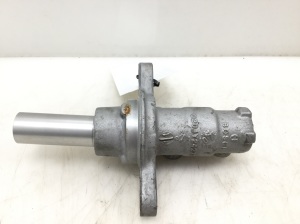 NISSAN Qashqai (2006–2013) Piduri peasilinder 0204Y24277 - 2