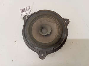 Rear side door speaker - 7606500454