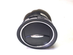 Dashboard air vent grilles - 6M21U018B09ADW