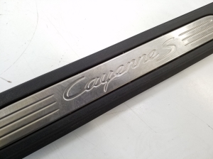 Porsche Cayenne (2010–2017) Inner sill trim - 4