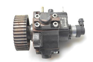 Opel Insignia (2008–2017) Pompe à carburant 55571005 - 4