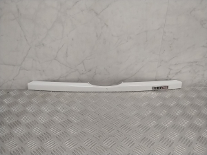Other part of front grille - UR87507J1