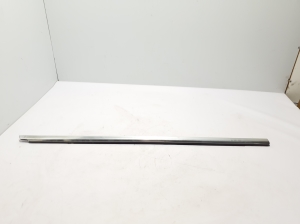   Front door outer window molding  - A2537207605 