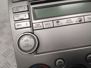 Ford Ranger (2011–2015) Radio (head unit) UC1R66DSXD - 2