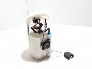 Mercedes Benz GLC-Class 253 (2015–2019) Kütusepump paagis A2054704900 - 2