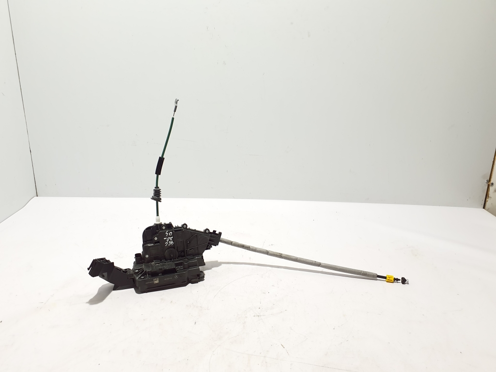 Mercedes Benz GLC-Class 253 (2015–2019) Rear side door lock A0997309400 Mercedes Benz GLC-Class 253 (2015–2019) Rear side door lock A0997309400