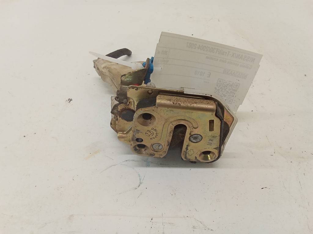 NISSAN X-Trail T30 (2001–2007) Rear side door lock 80553AA300 NISSAN X-Trail T30 (2001–2007) Rear side door lock 80553AA300