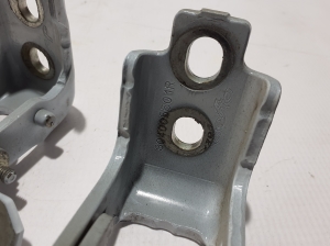 RENAULT Kangoo III (2021–2026) Esiukse ülemine hing 804005886R - 3