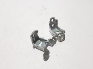   Esiukse ülemine hing  - 804005886R 