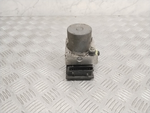ABS Steuergerät - UR61437A0