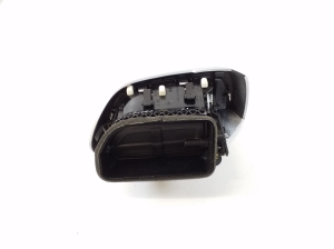 Porsche Cayenne (2010–2017) Dashboard air vent grilles 7P5819704D - 3