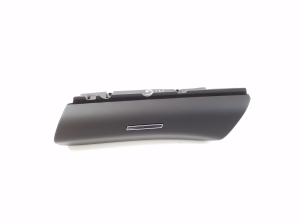   Autre pièce de porte latérale arrière  - 7P5857951 