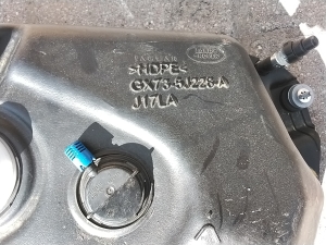 Jaguar XE (2015–2026) AdBlue paak GX735J228A - 2