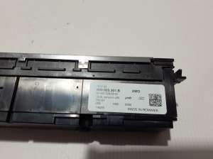 AUDI Q7 (2015–2026) Hazard light switch 4N0925301B - 3