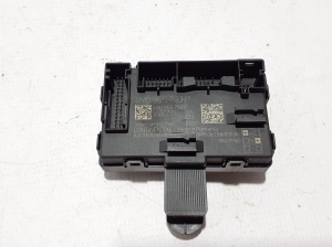   Türsteuergerät vorn  - 4M0959793P 