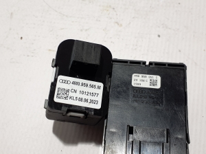 AUDI Q7 (2015–2026) Front door glass switch 4M0959851C - 4