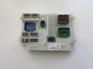 Komfortsteuergerät - 31327996AA