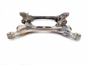   Berceau avant  - 7L0499311E 