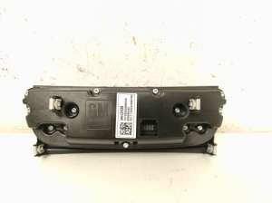 Opel Astra K (2015–2021) Heater control panel 39042438 - 2