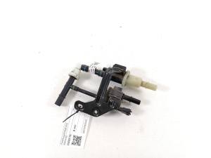 Ford Kuga III (2020–2026) Other valve LX689E817EC - 4