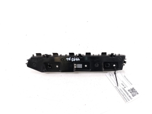 Rear bumper bracket - LV4B17D949DPIA01