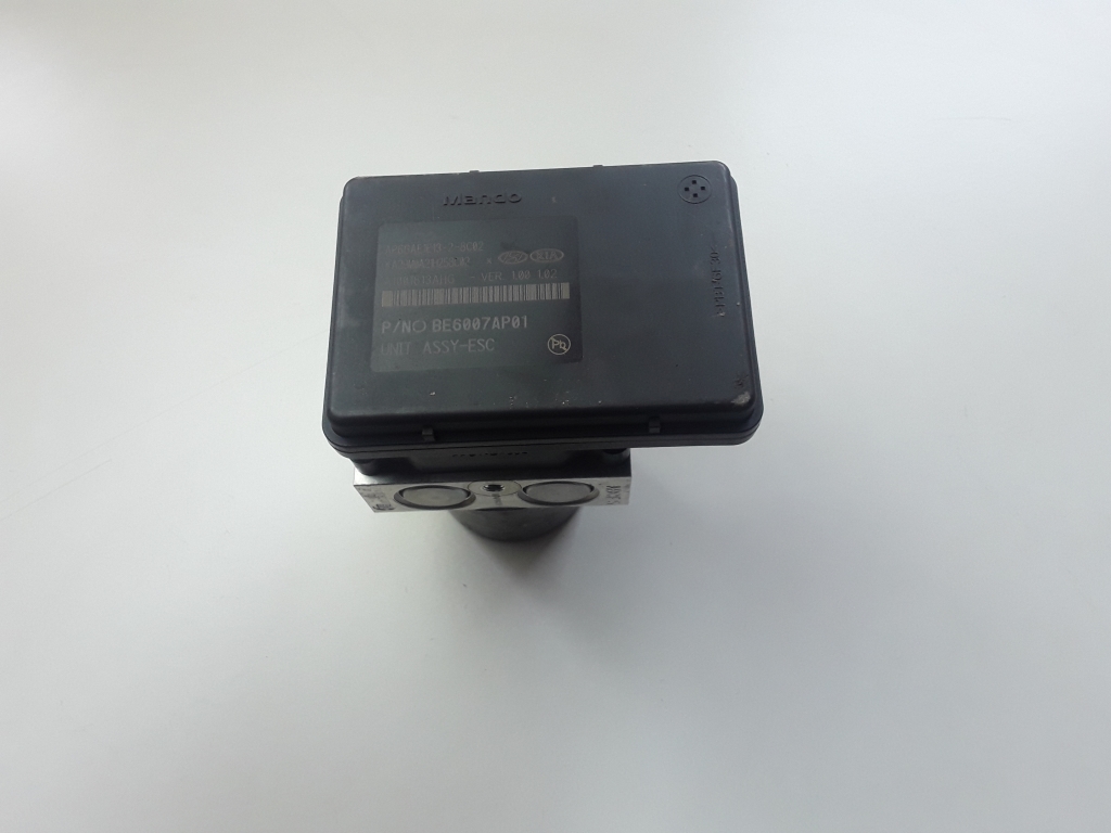 Kia Sportage (2016–2021) ABS unit 58920F1620